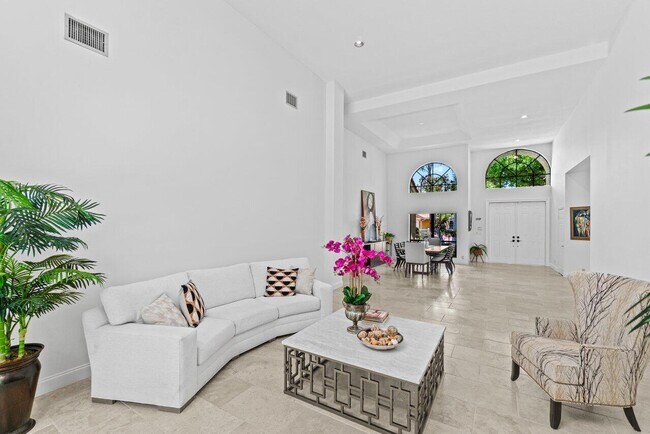 Building Photo - 2700 NW 49th St