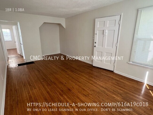 Building Photo - 4512 N Banner Dr