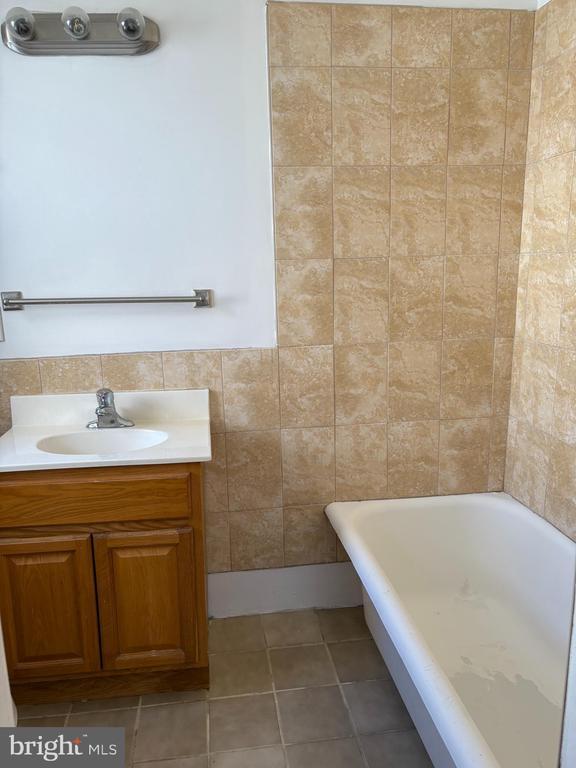 Building Photo - 803 White Horse Pike