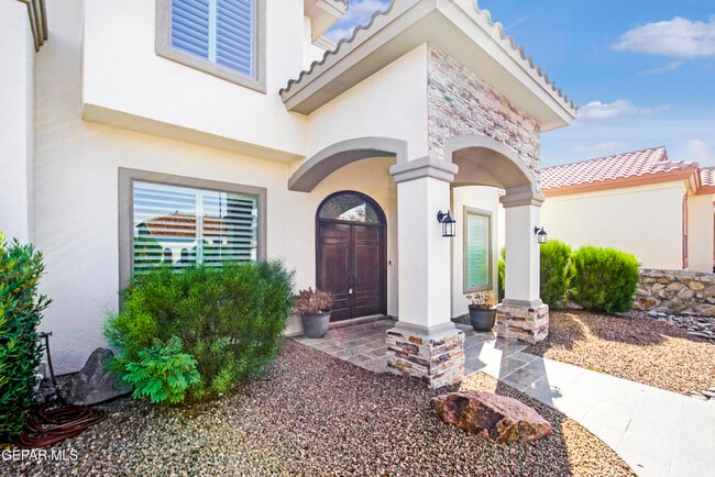 Building Photo - 6489 Calle Placido Dr