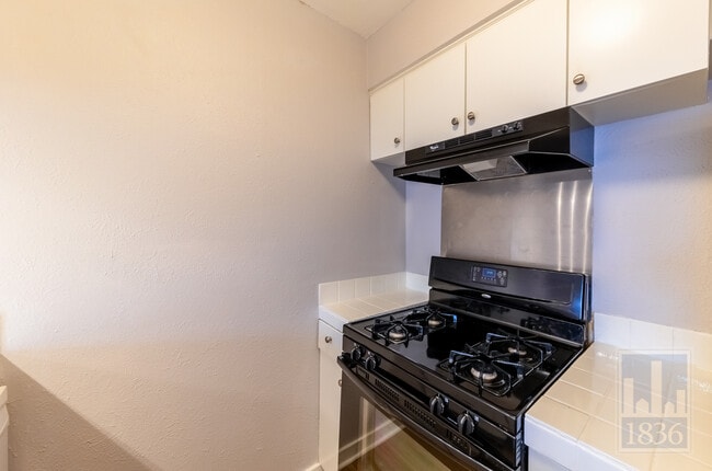 Building Photo - 7801 Shoal Creek Blvd