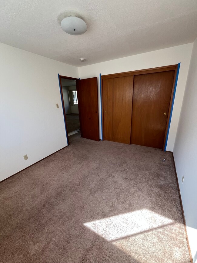 Building Photo - 1822 Francisco St