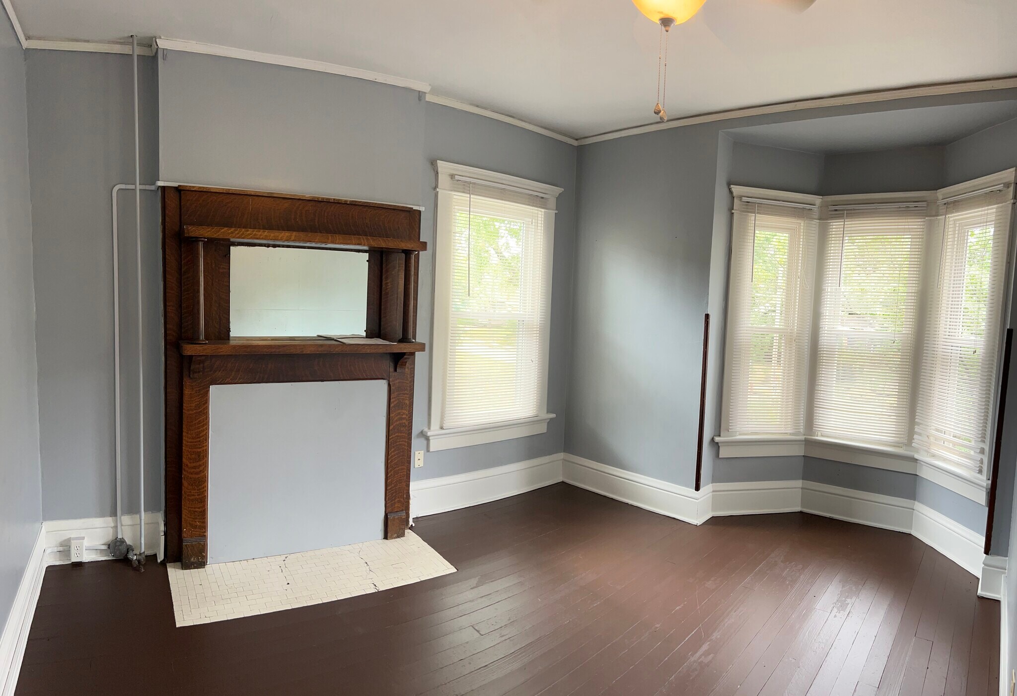 Bedroom - 380 E 15th Ave