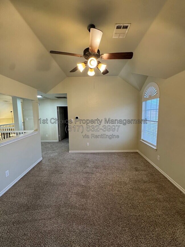 Building Photo - 3006 Upland Dr