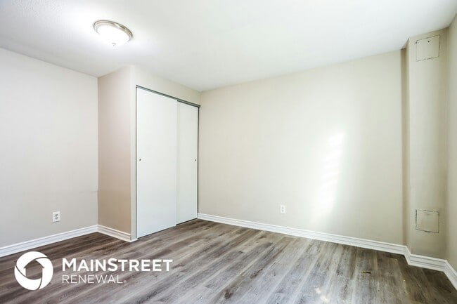 Building Photo - 5161 Xanadu St