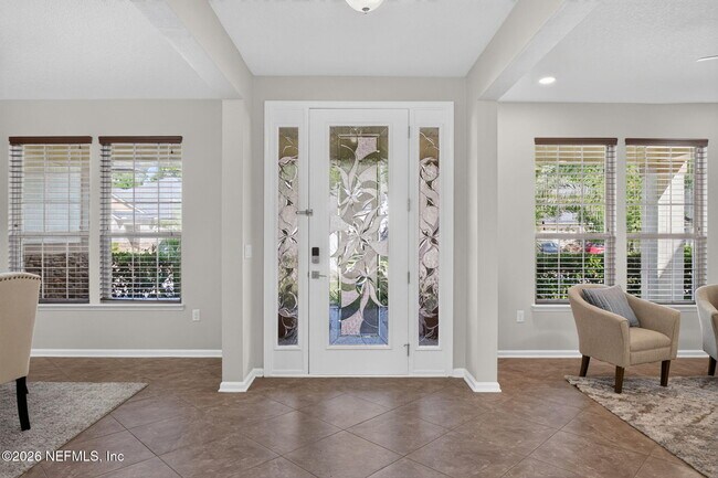 Building Photo - 127 Rockcreek Dr