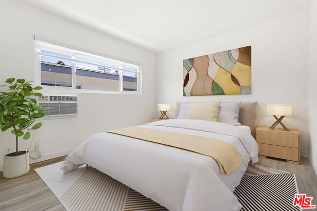 Building Photo - 1433 Brockton Ave