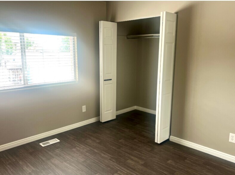 Master bedroom - 1583 S 1000 E