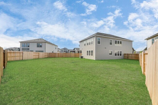Building Photo - 8006 Cypress Poplar Ct