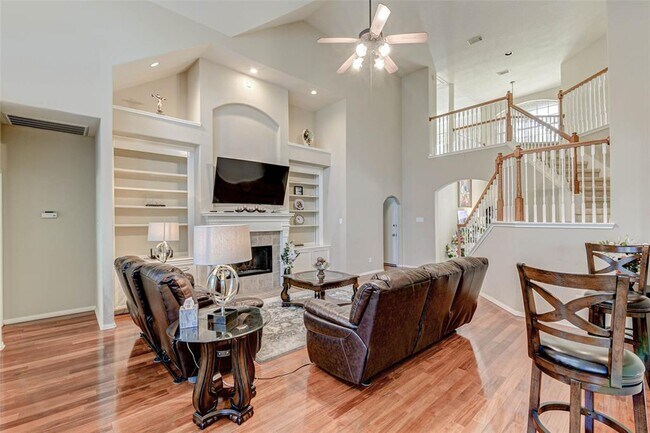 Building Photo - 1138 Jasons Bend Dr