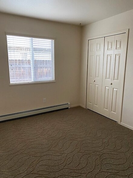 Bedroom 2 - 222 Narrow Leaf Dr