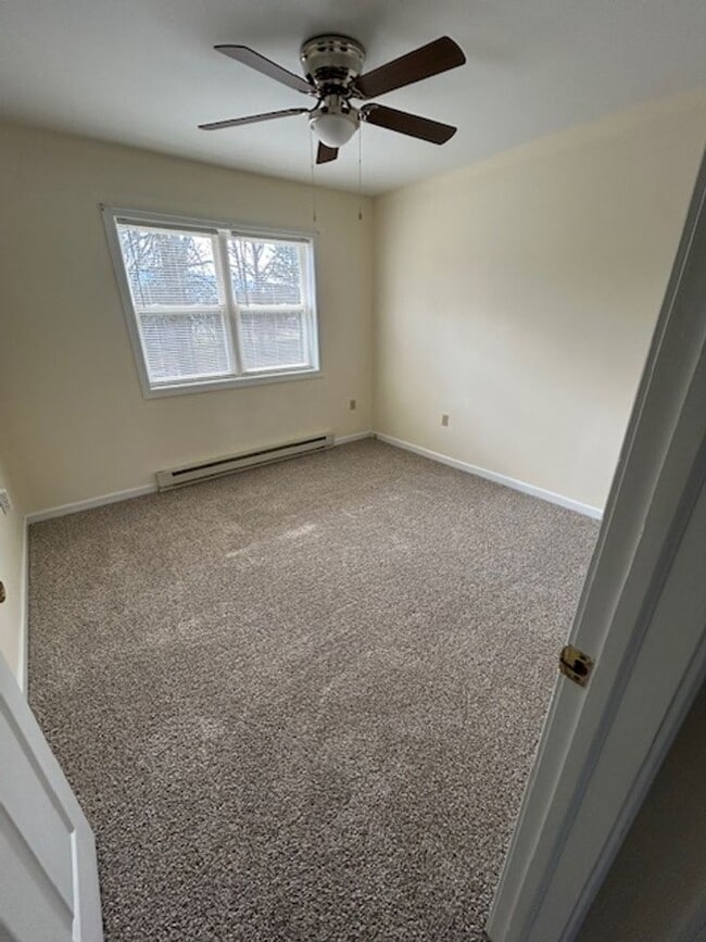 Building Photo - Beautiful 2BR Townhome Near Indian Park – Garage + Storage