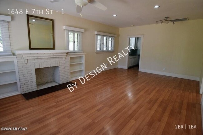 Building Photo - 1648 E 7th St