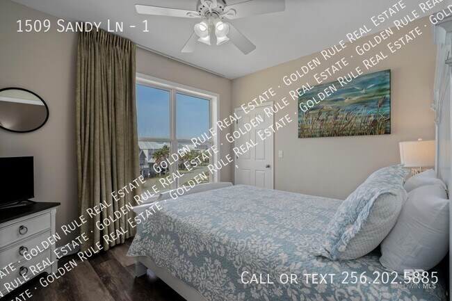 Building Photo - 1509 Sandy Ln