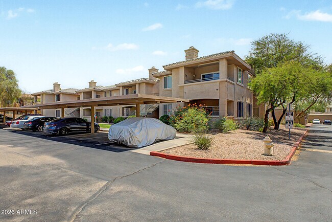Building Photo - 16013 S Desert Foothills Pkwy
