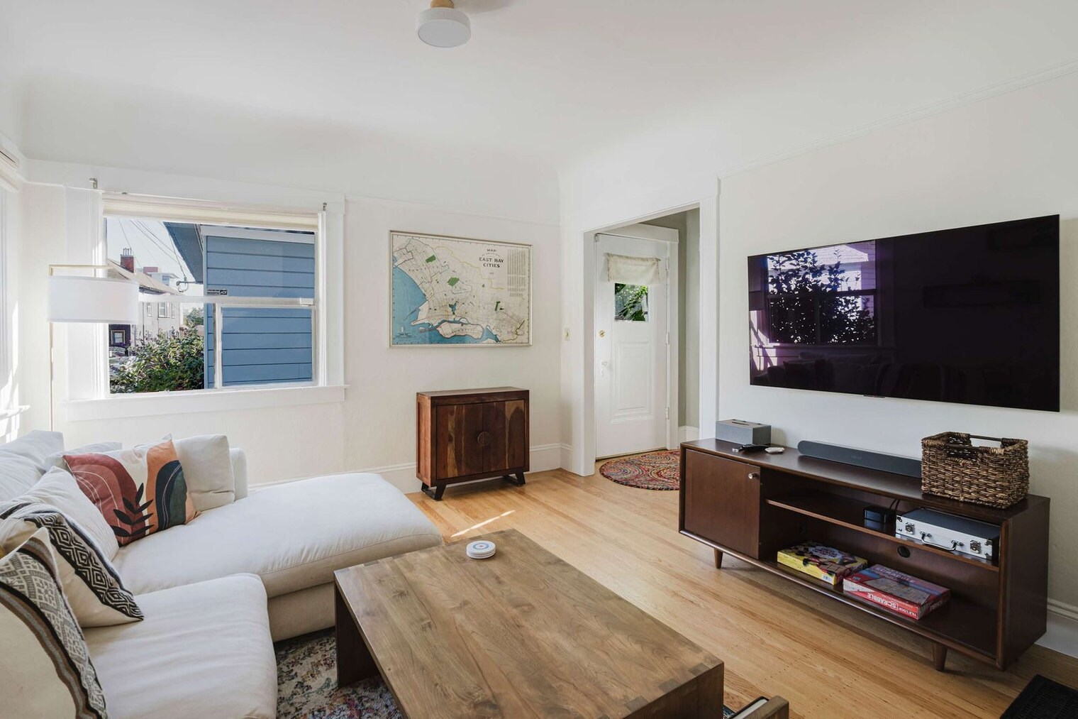 Building Photo - 3791 Latimer Pl