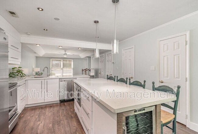 Building Photo - 112 Ashbrooke Dr