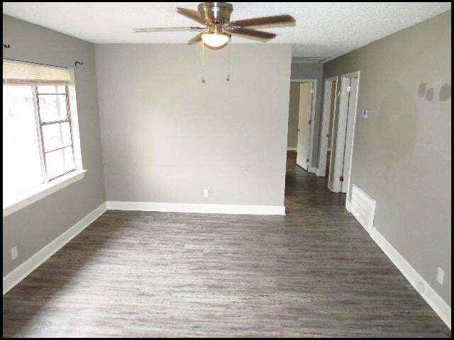 Building Photo - 5408 Halifax Dr