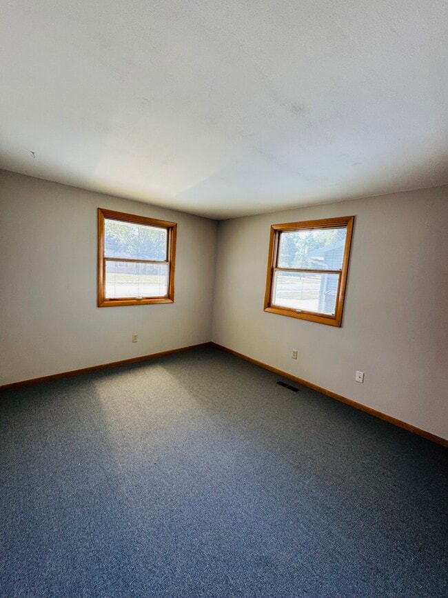 Building Photo - 4817 Eastwick Dr