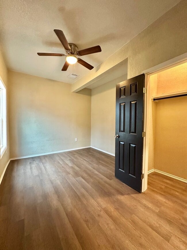 Building Photo - COMING MAY 2026!!! - Fully Remodeled 3-Bedroom Home w/ Bonus Room!!