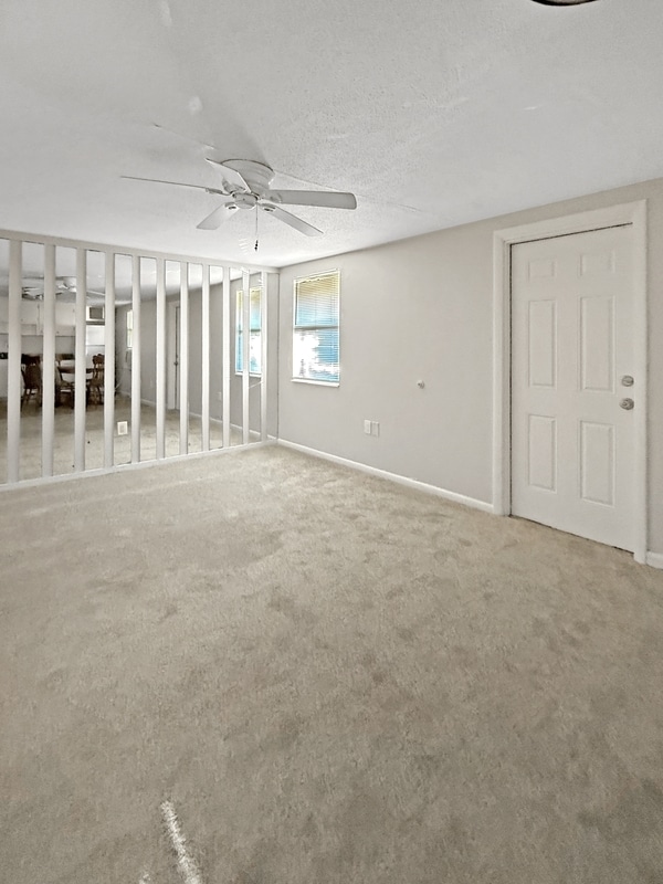 Building Photo - 204 2nd St