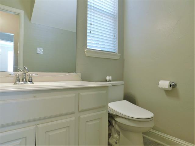 Building Photo - 4400 Ballymena Dr