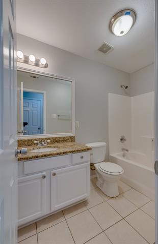 Building Photo - 504 Ammonite Ct