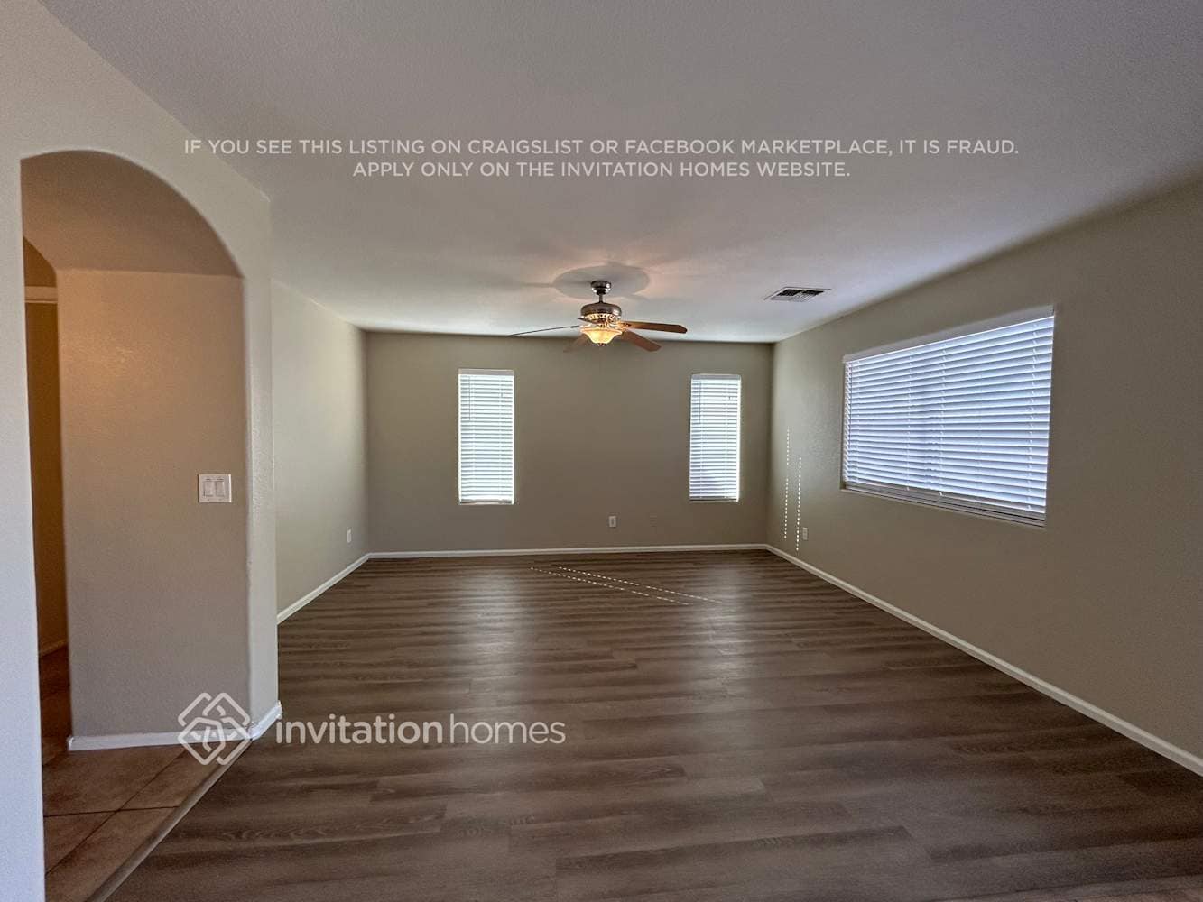 Building Photo - 16662 W Belleview St