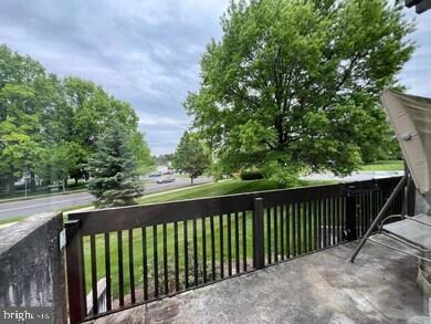 Building Photo - 800 Stratford Dr
