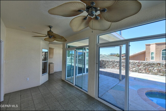 Building Photo - 6123 La Posta Dr