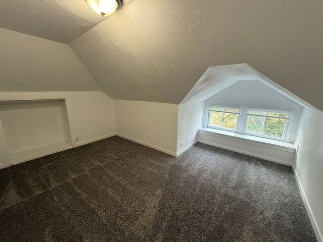 Building Photo - 2350 Marion St SE