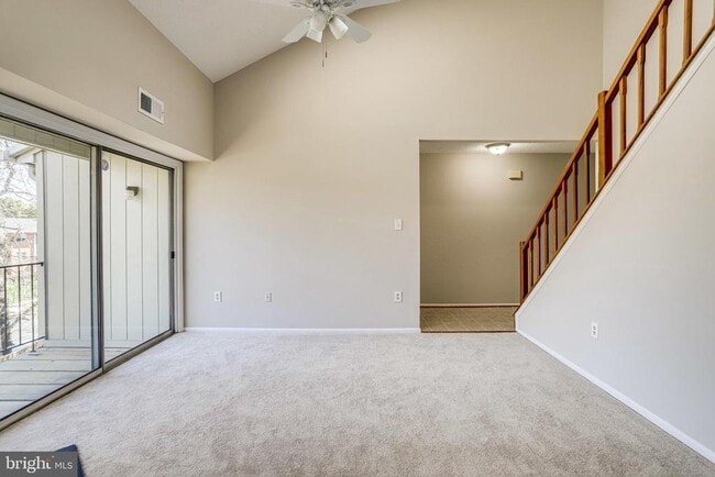 Building Photo - 7758 New Providence Dr