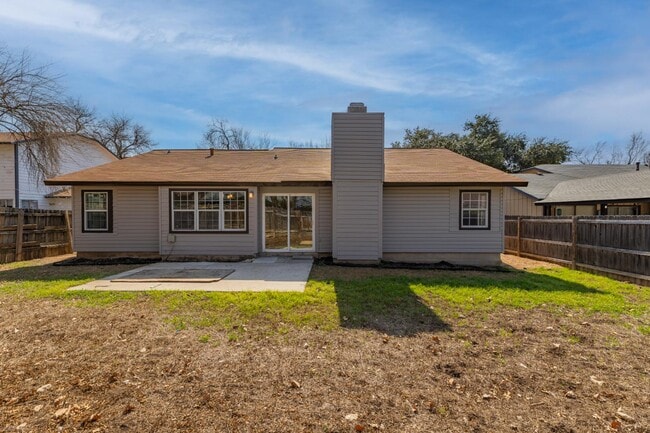 Building Photo - 9455 Greens Point