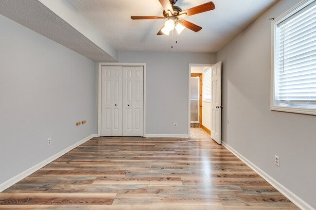 Building Photo - 1316 Rivermont Dr