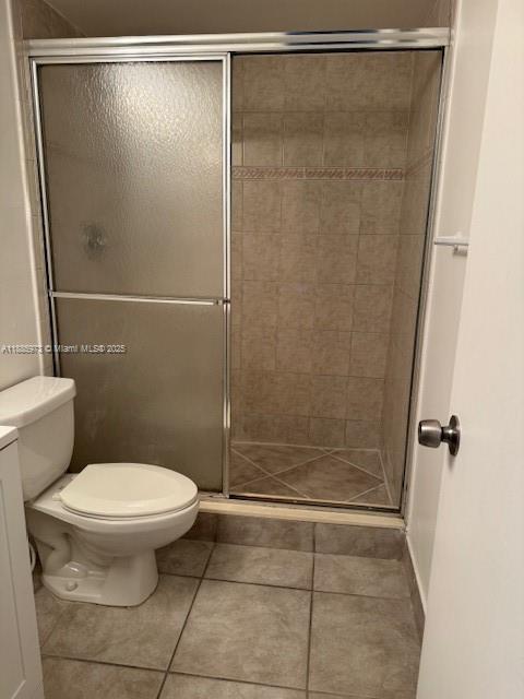 Building Photo - 153 Lakeview Dr