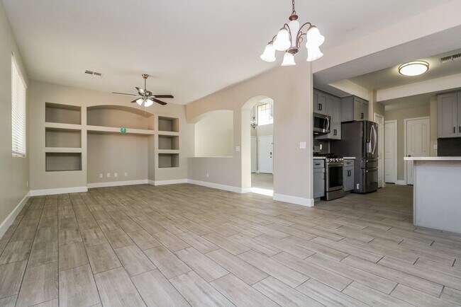 Building Photo - 29838 W Mitchell Ave