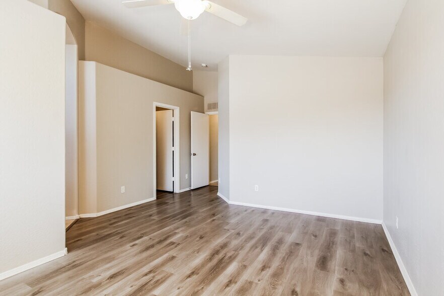 Building Photo - 22025 W Papago St