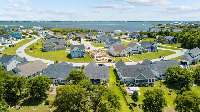 Building Photo - 107 Bogue Harbor Ct