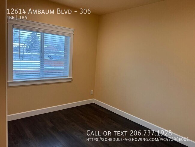 Building Photo - 12614 Ambaum Blvd SW