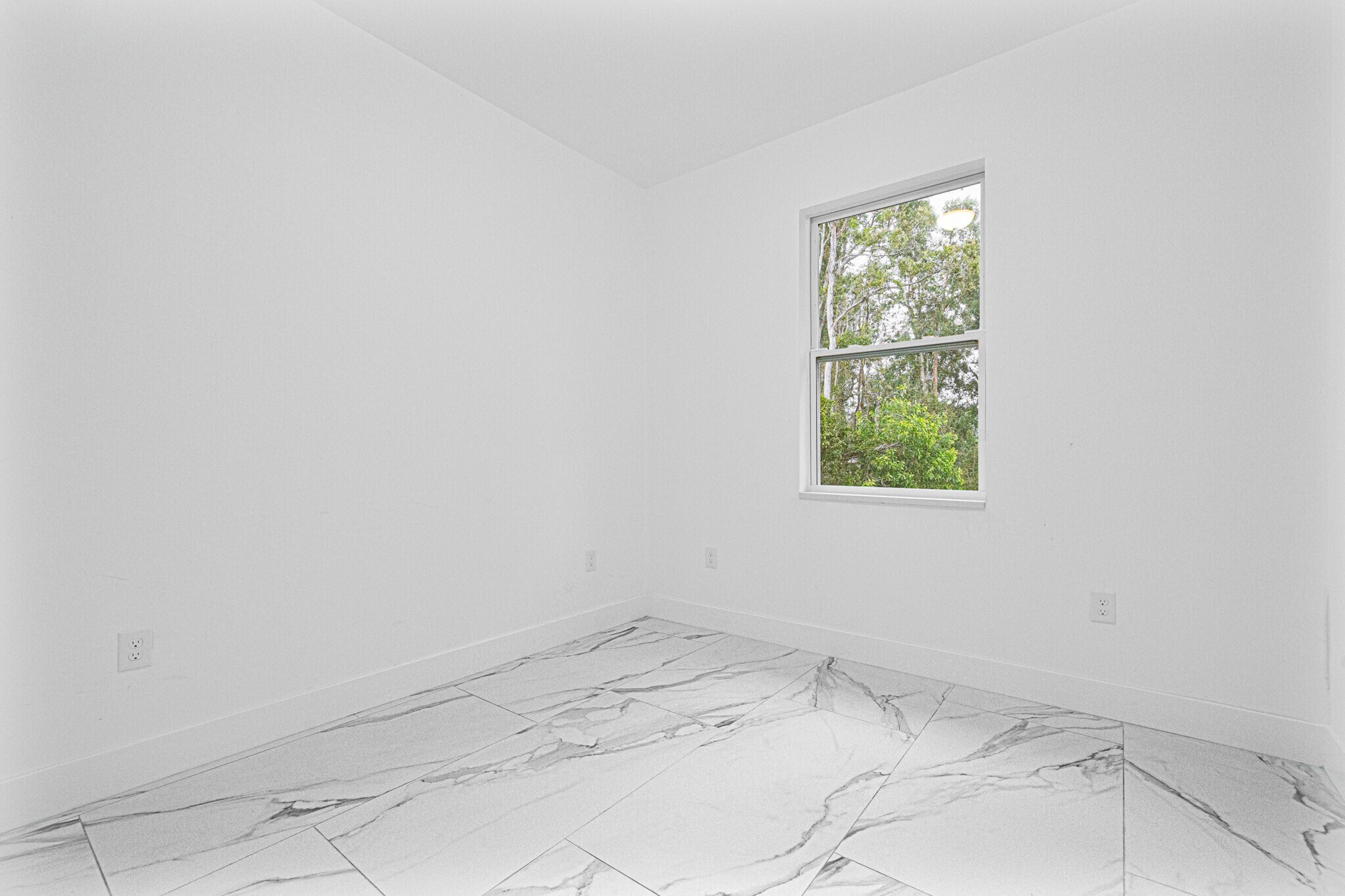 Building Photo - 5125 24th St SW