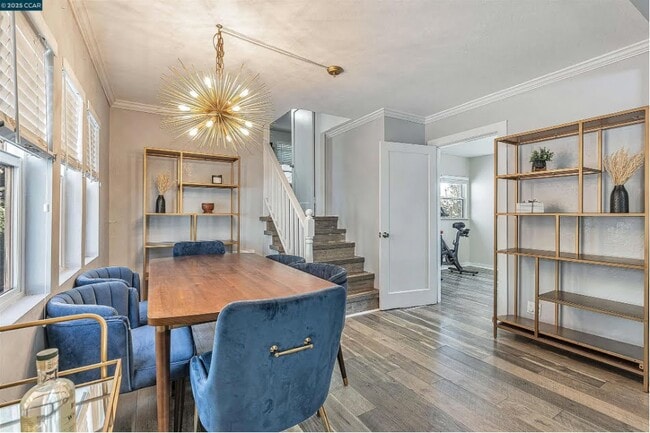 Building Photo - 2230 Pomona Ave