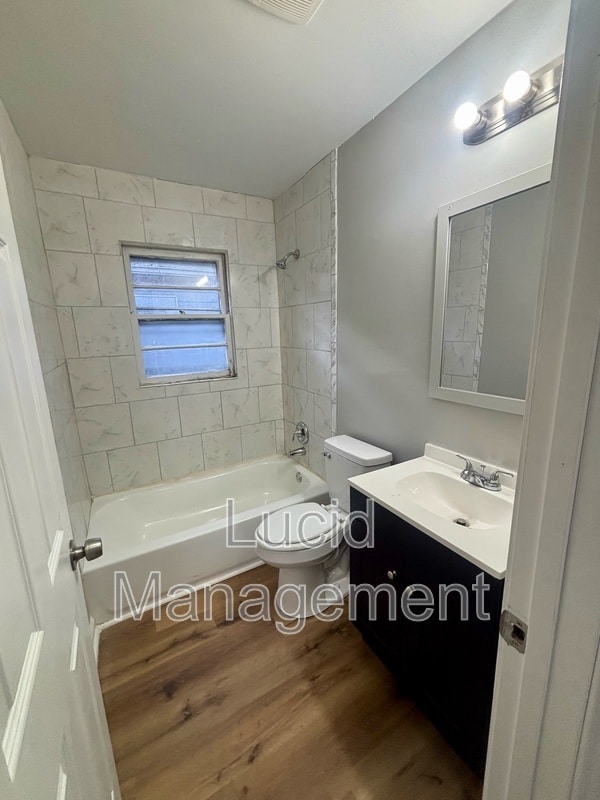 Building Photo - 1055 Euclid Ave