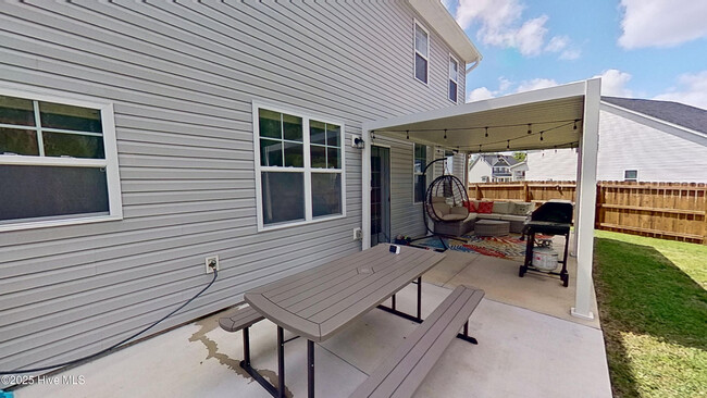 Building Photo - 837 Tuscarora Trl