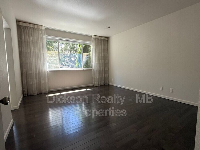 Building Photo - 4550 Lynnfield Ct