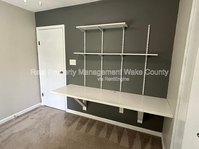 Building Photo - 2424 Tusket Ct