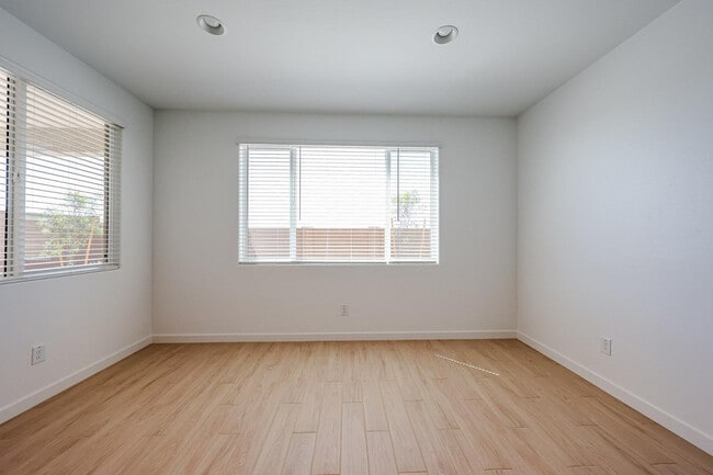 Building Photo - 12053 Calle de Pompas W