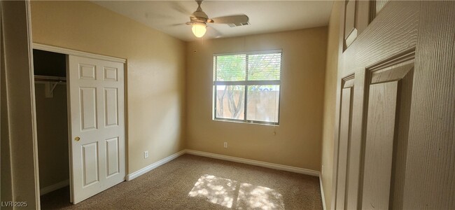 Building Photo - 6944 Puetollano Dr