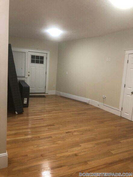 Building Photo - 408 Neponset Ave