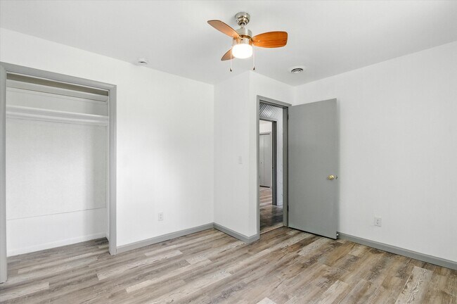 Building Photo - 18077 Martinsville Rd