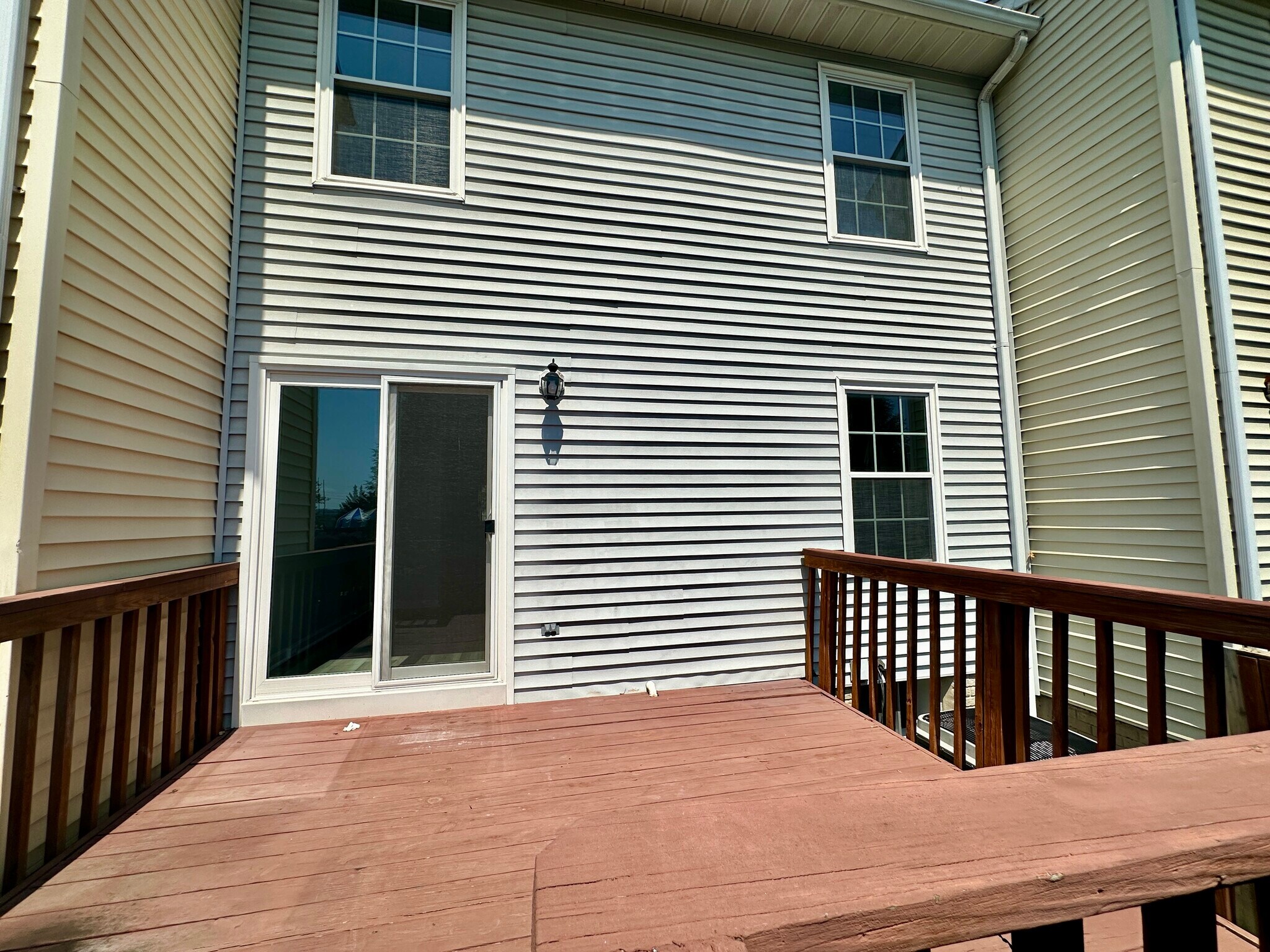 Building Photo - 6731 Sandpiper Ct